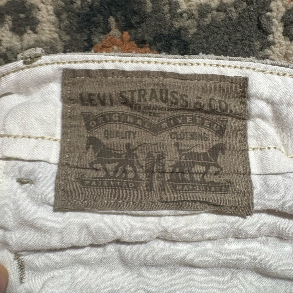 Levi Strauss & Co. Men's Cargo Shorts - White